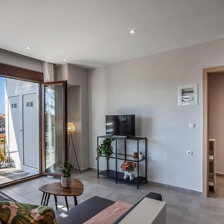 Lucid Dream Apt. |Bozinis Psakoudia Exterior photo