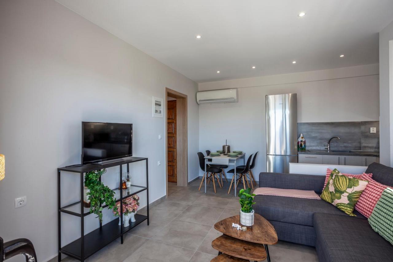 Lucid Dream Apt. |Bozinis Psakoudia Exterior photo